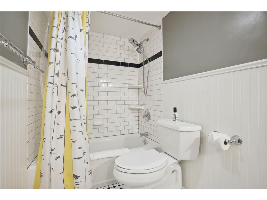 3224 36th Avenue S Minneapolis MN 55406 7084705 image18