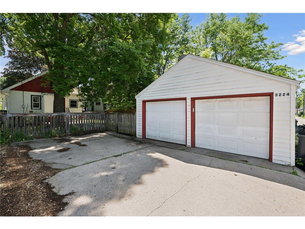 3224 36th Avenue S Minneapolis MN 55406 7084705 image23
