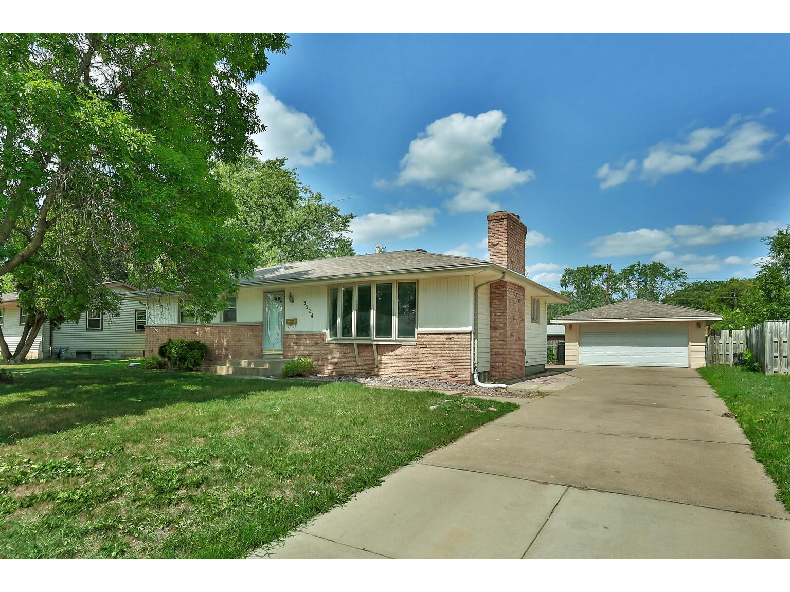 3224 67th Avenue N, Brooklyn Center, MN 55429 MLS 6113374 Edina Realty