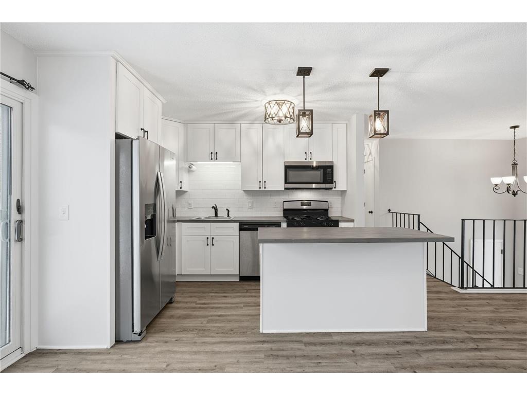 3224 75th Avenue N Brooklyn Park MN 55443 7001122 image8