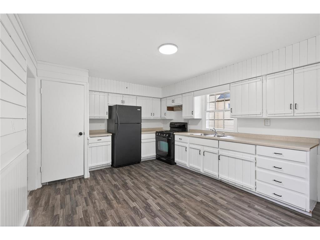3224 Lake Lane Arden Hills MN 55112 - Josephine 7050243 image11