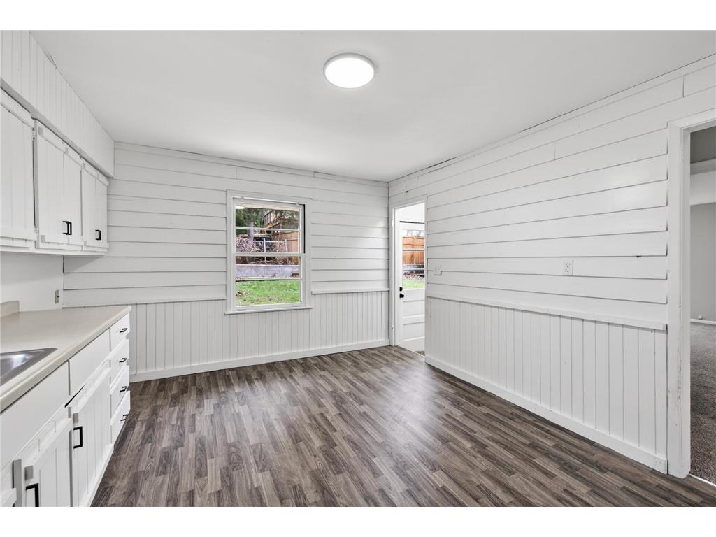 3224 Lake Lane Arden Hills MN 55112 - Josephine 7050243 image14