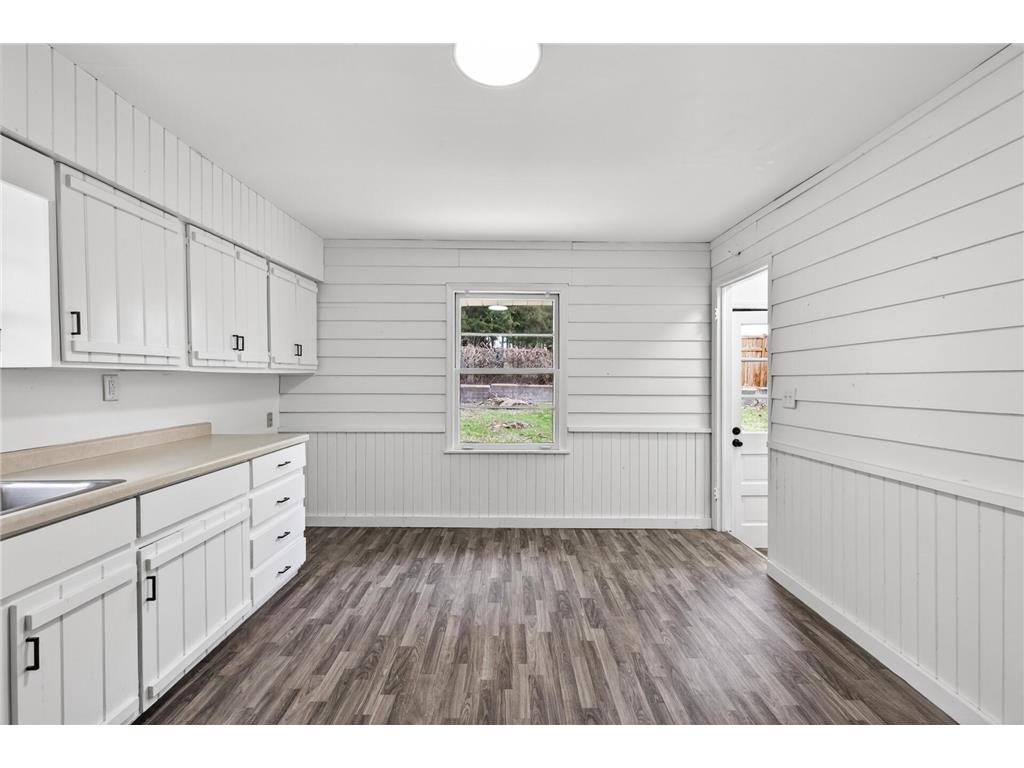 3224 Lake Lane Arden Hills MN 55112 - Josephine 7050243 image15