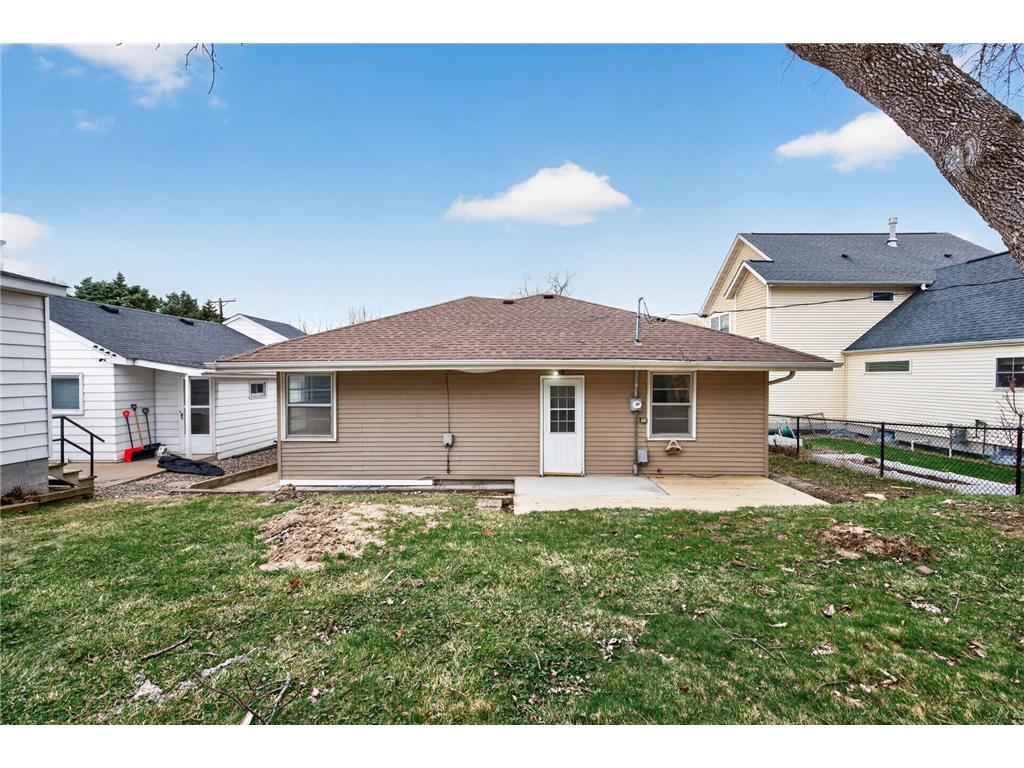 3224 Lake Lane Arden Hills MN 55112 - Josephine 7050243 image25
