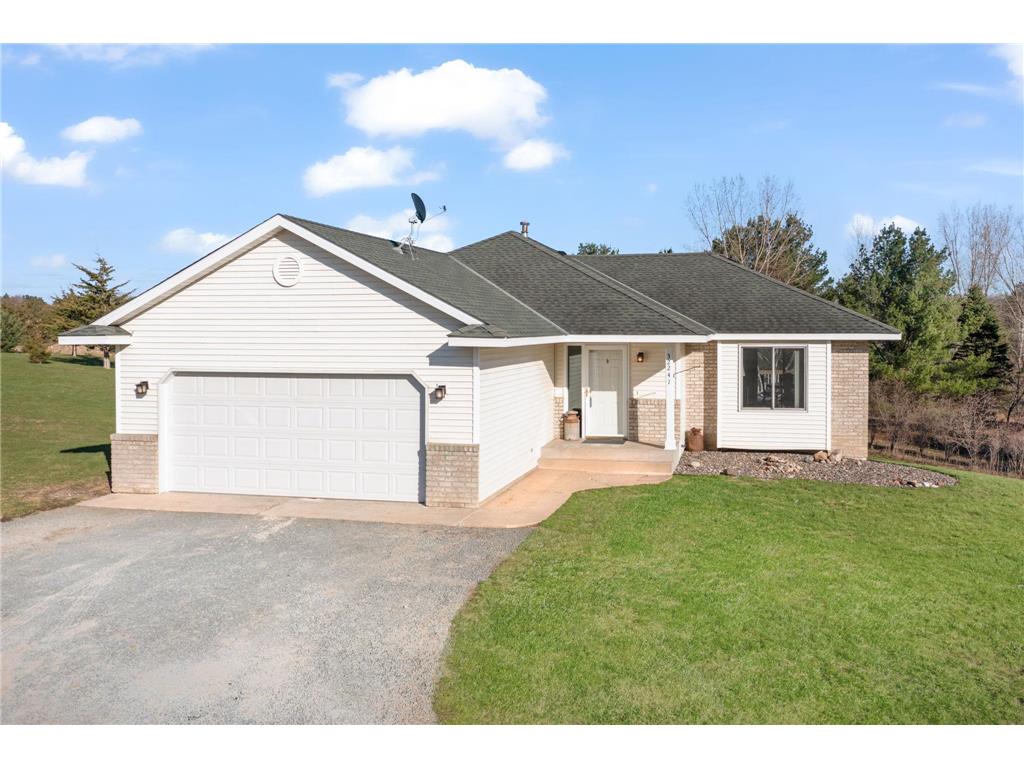 32241 Lofton Avenue Chisago Lake Twp MN 55013 6364328 image1