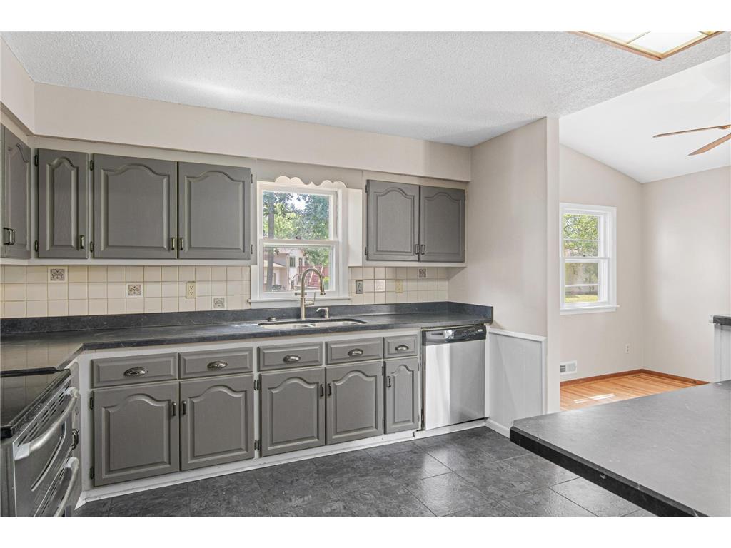 3225 Lanewood Lane N Plymouth MN 55447 7076712 image21