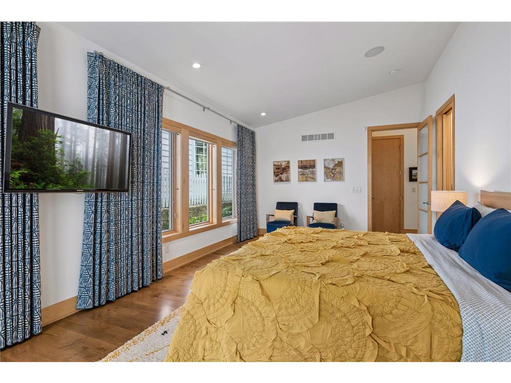 3225 W 38th Street Minneapolis MN 55410 - Bde Maka Ska 7083800 image22