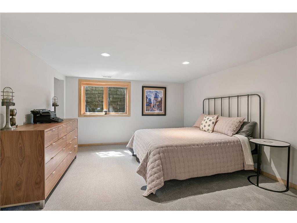 3225 W 38th Street Minneapolis MN 55410 - Bde Maka Ska 7083800 image38