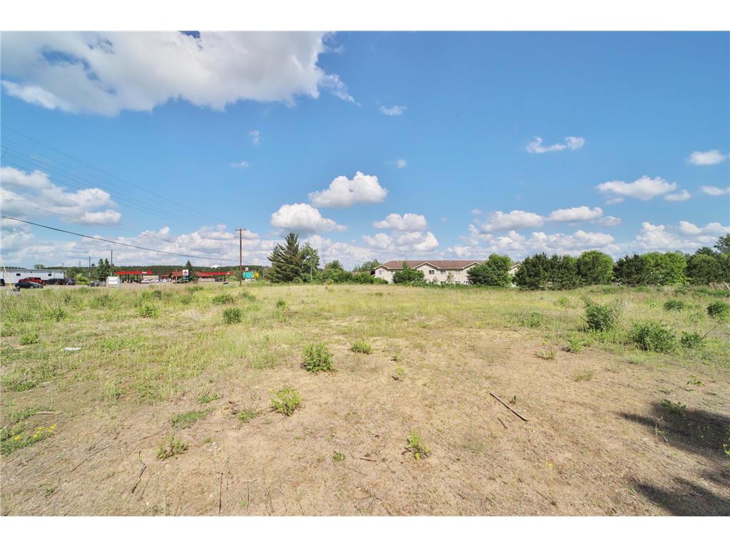 3226 Oak Street Brainerd MN 56401 7087227 image1