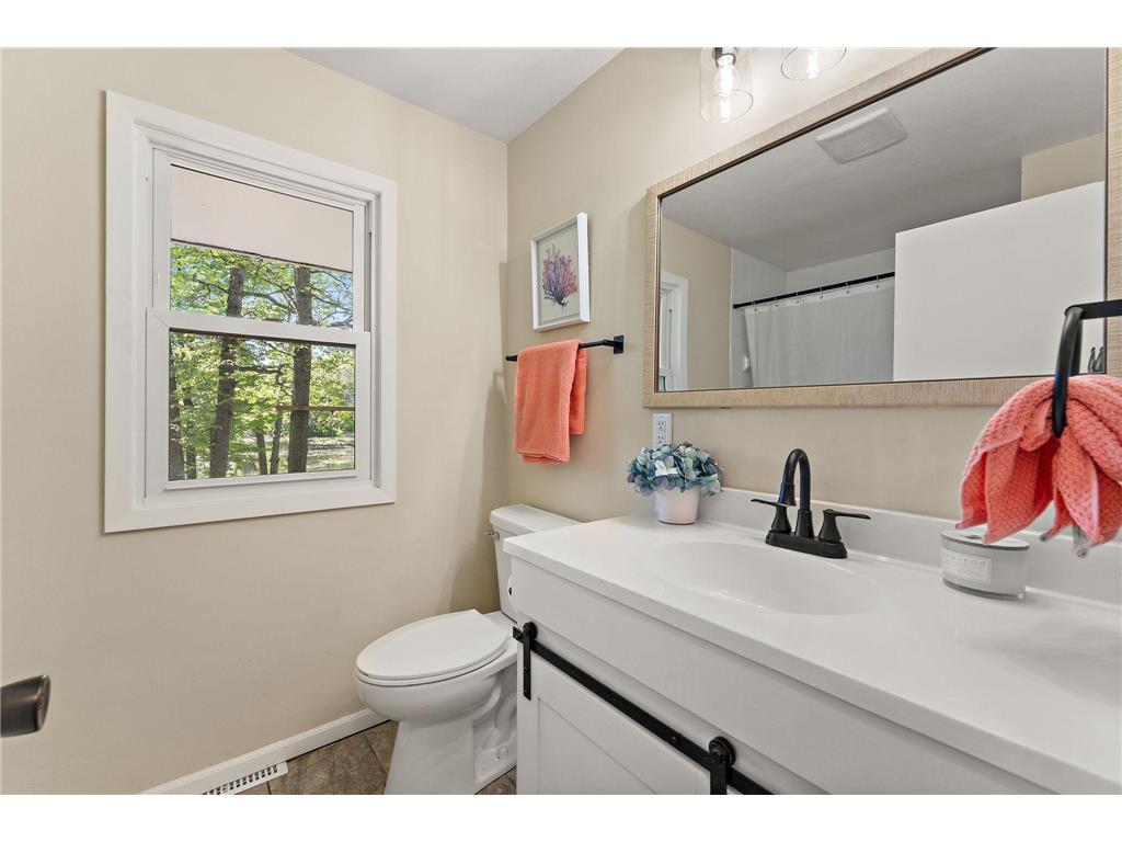 3227 Century Avenue N White Bear Lake MN 55110 7078308 image19