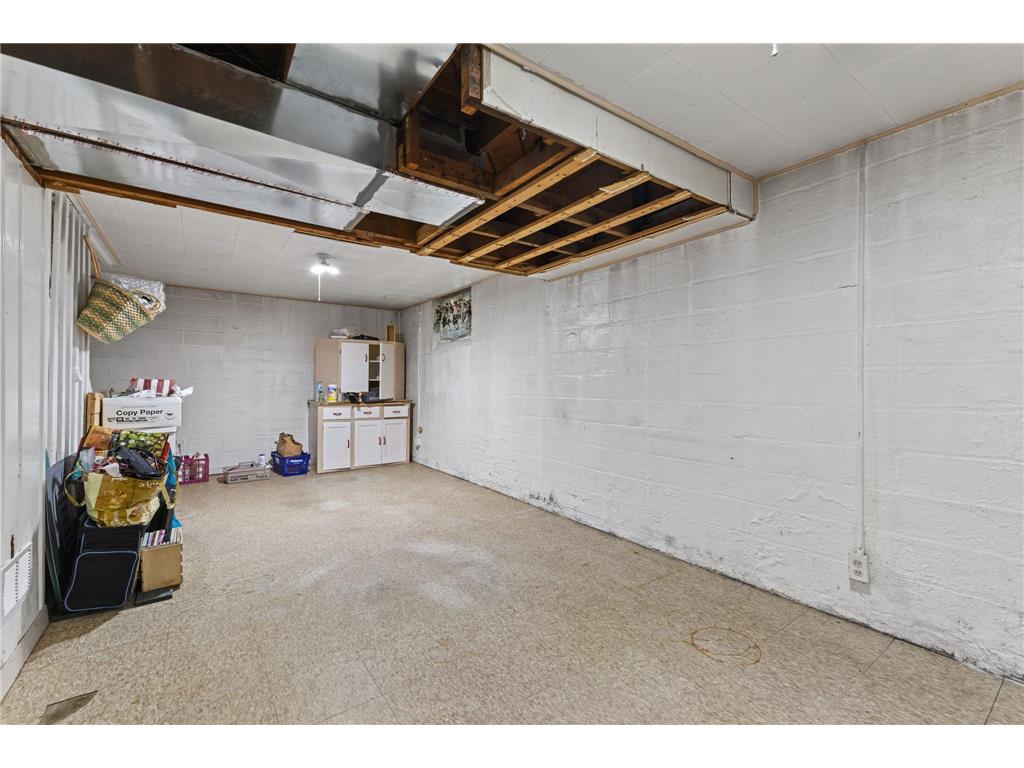 3227 Fillmore Street NE Minneapolis MN 55418 7043870 image16
