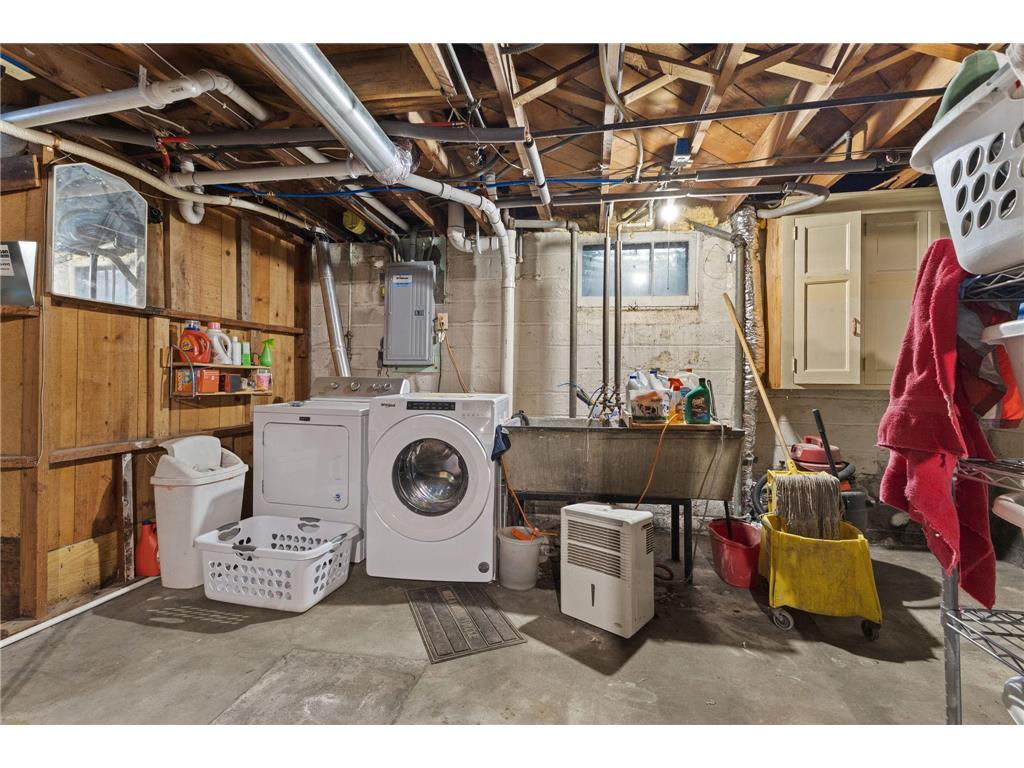 3227 Fillmore Street NE Minneapolis MN 55418 7043870 image17