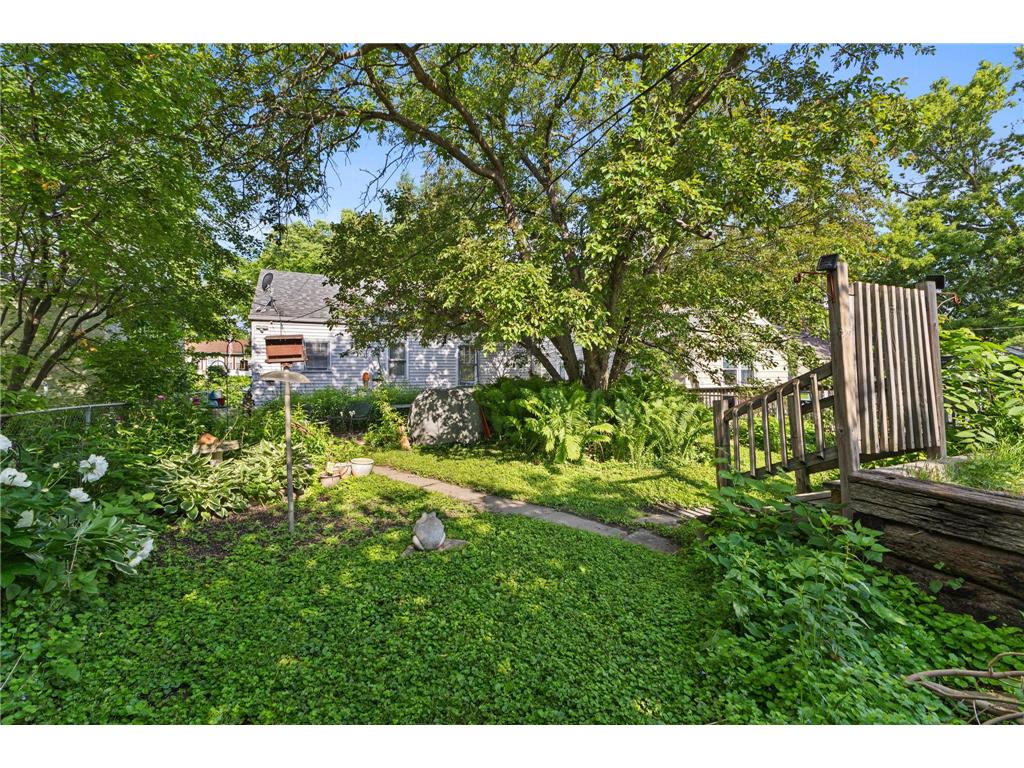 3227 Fillmore Street NE Minneapolis MN 55418 7043870 image23