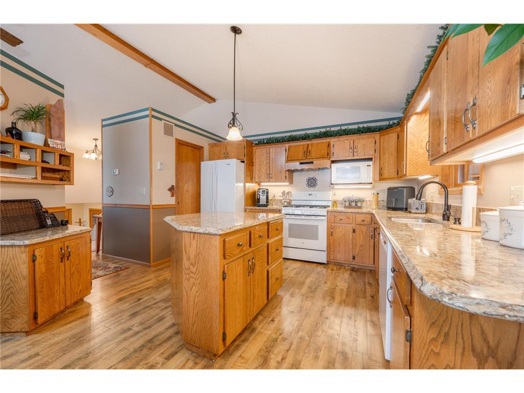 32270 Rabbit Run Cohasset MN 55721 - Bass Lake 7076344 image18