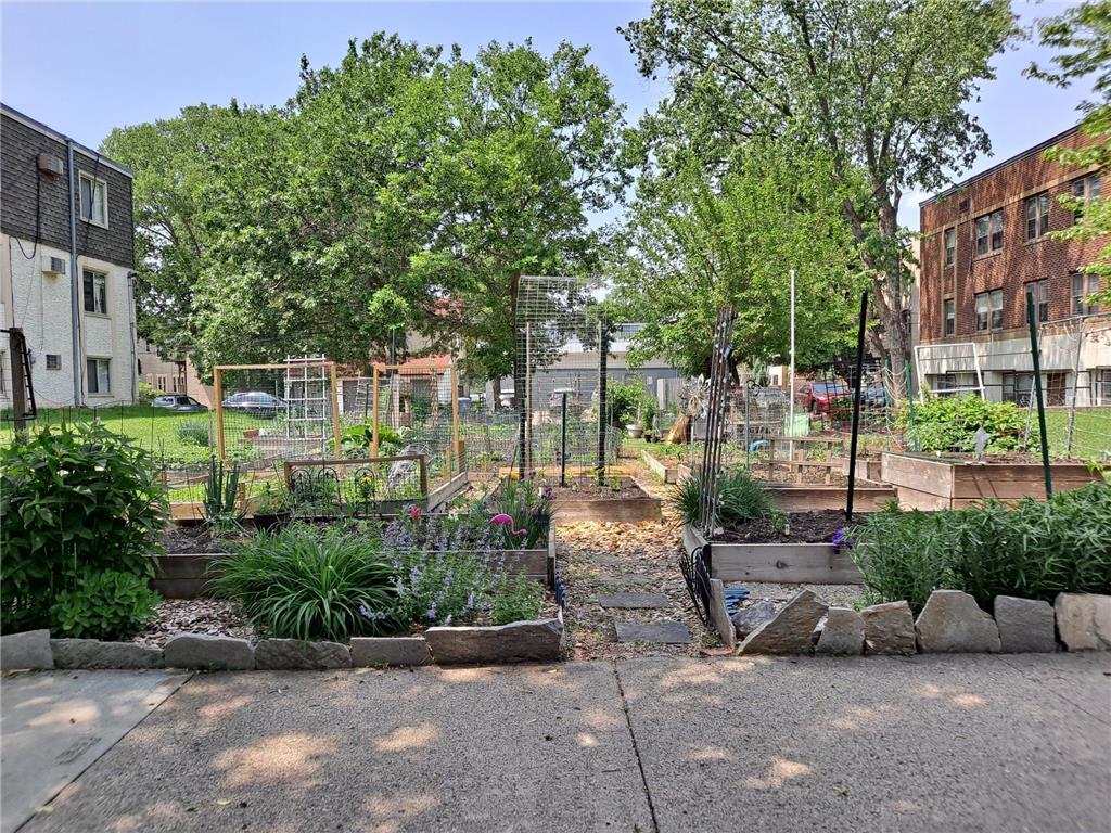 3228 Garfield Avenue Minneapolis MN 55408 6795075 image2