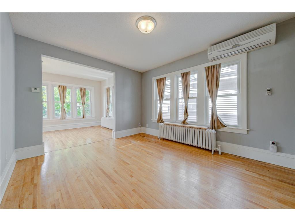 3229 Hennepin Avenue S Minneapolis MN 55408 7077612 image12