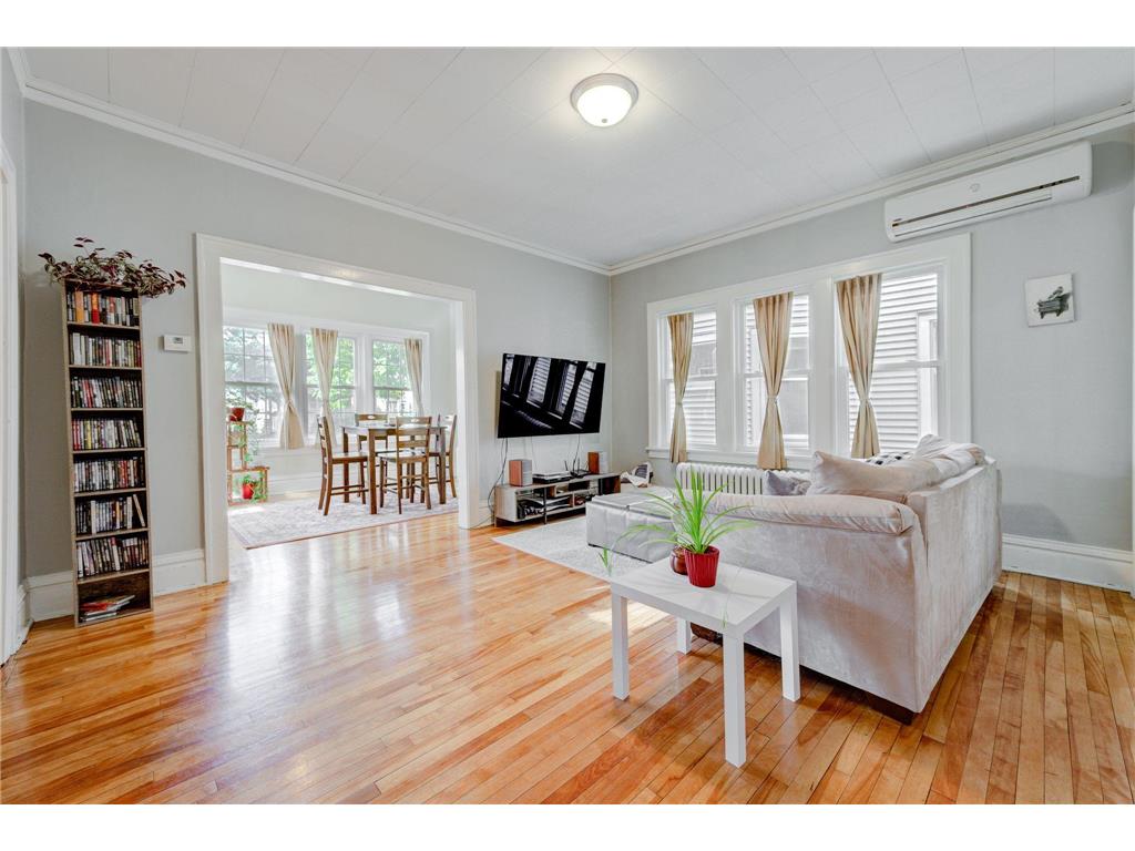 3229 Hennepin Avenue S Minneapolis MN 55408 7077612 image3