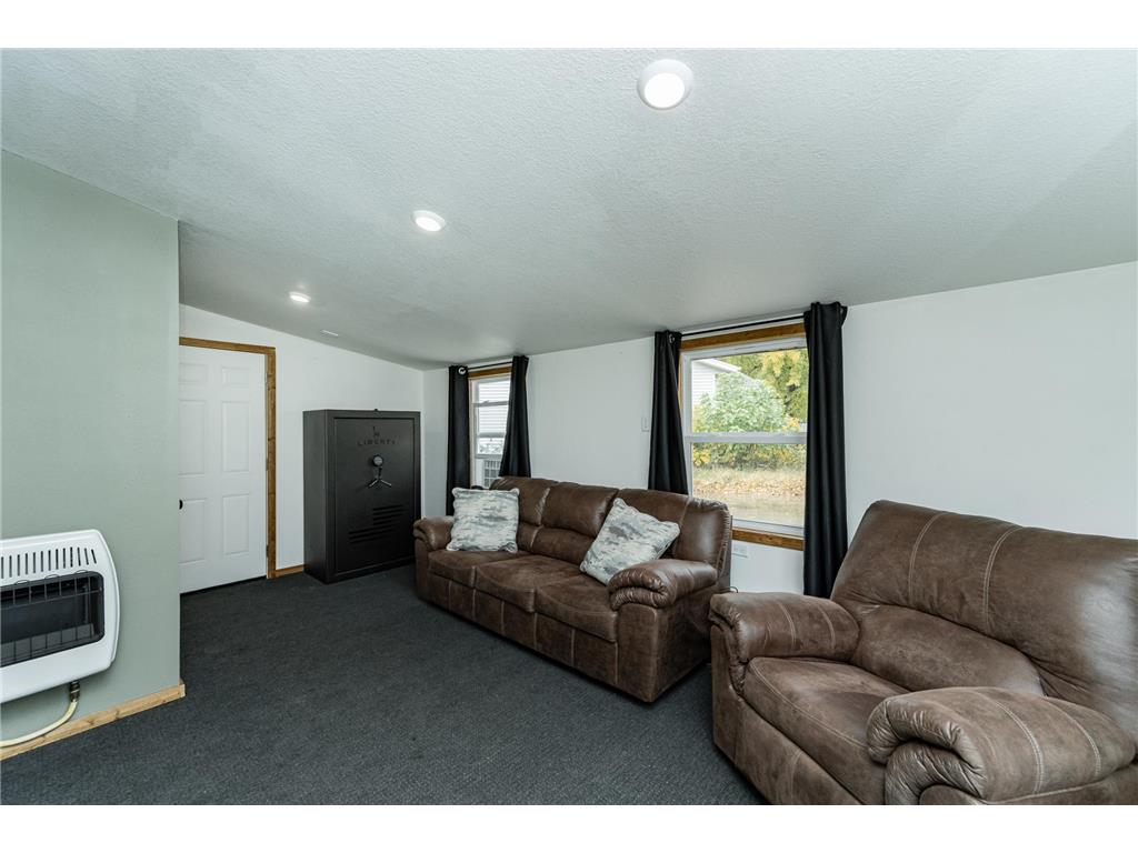 323 2nd Street NW Byron MN 55920 6808220 image17