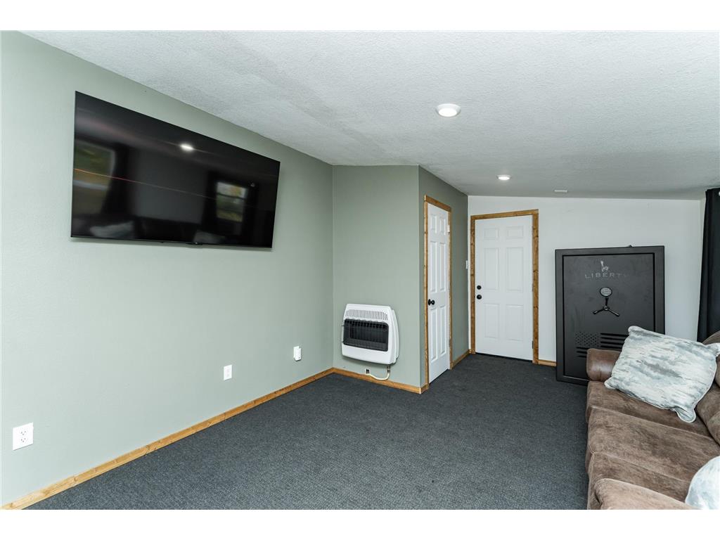 323 2nd Street NW Byron MN 55920 6808220 image18