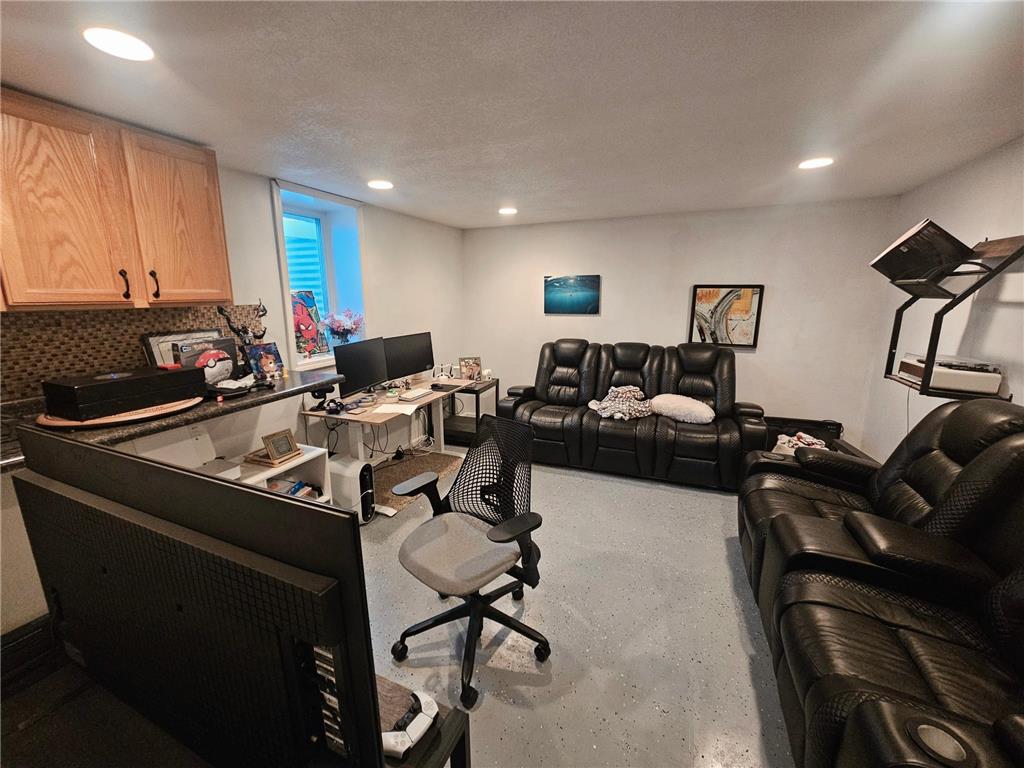 323 3rd Avenue S Wahpeton ND 58075 7071766 image27