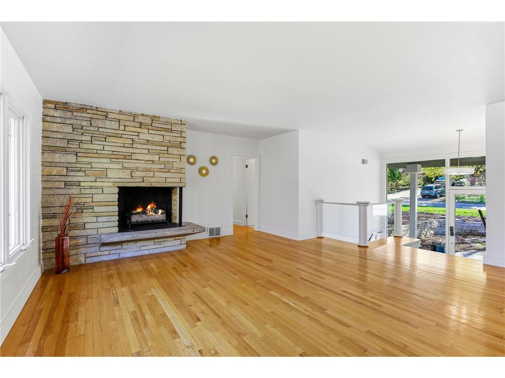 323 Burntside Drive Golden Valley MN 55422 7063126 image7