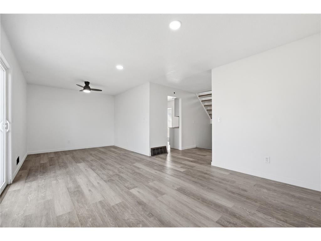 323 E 43rd Street Minneapolis MN 55409 7071096 image16