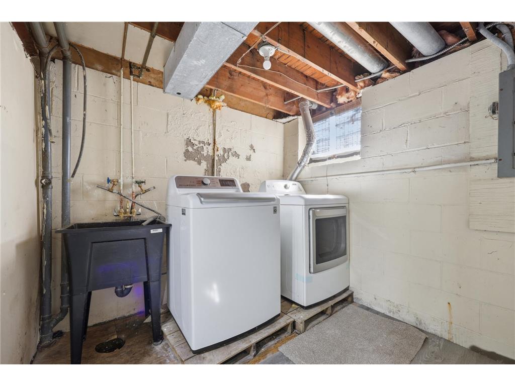 323 E 43rd Street Minneapolis MN 55409 7071096 image29