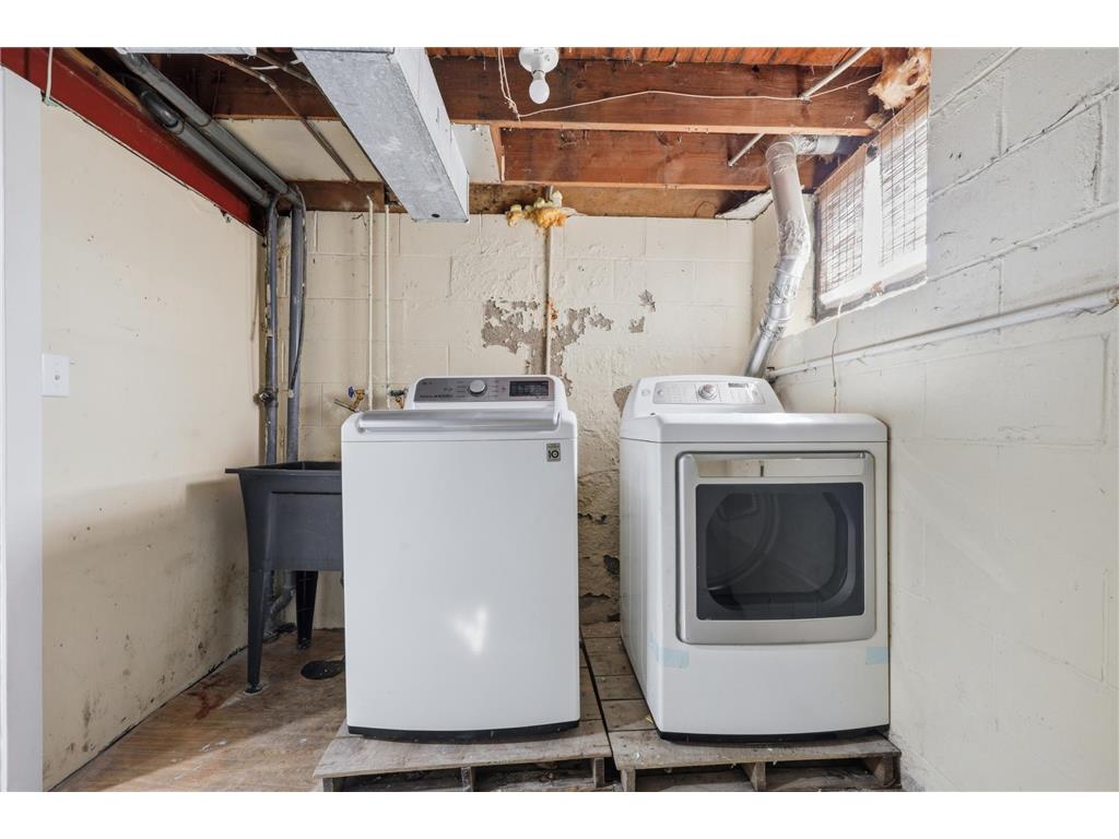 323 E 43rd Street Minneapolis MN 55409 7071096 image30