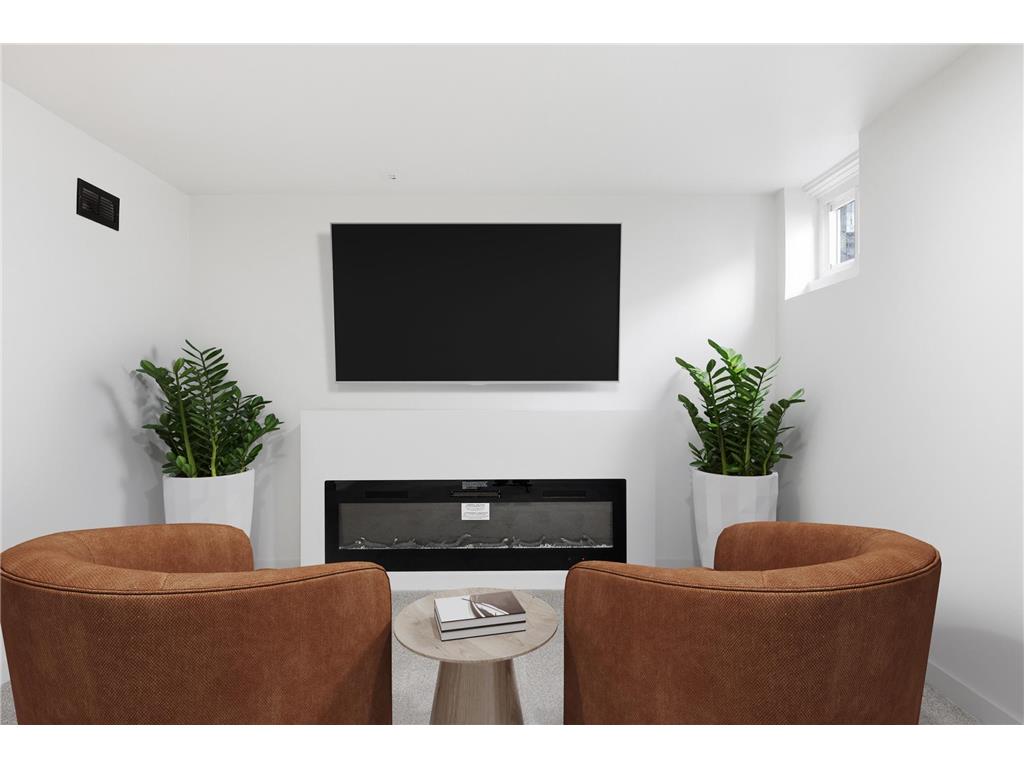 323 E 43rd Street Minneapolis MN 55409 7071096 image7