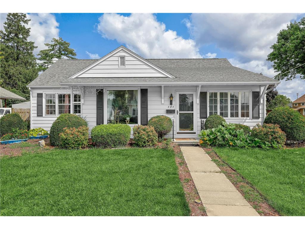 323 E Main Street Caledonia MN 55921 6578430 image1