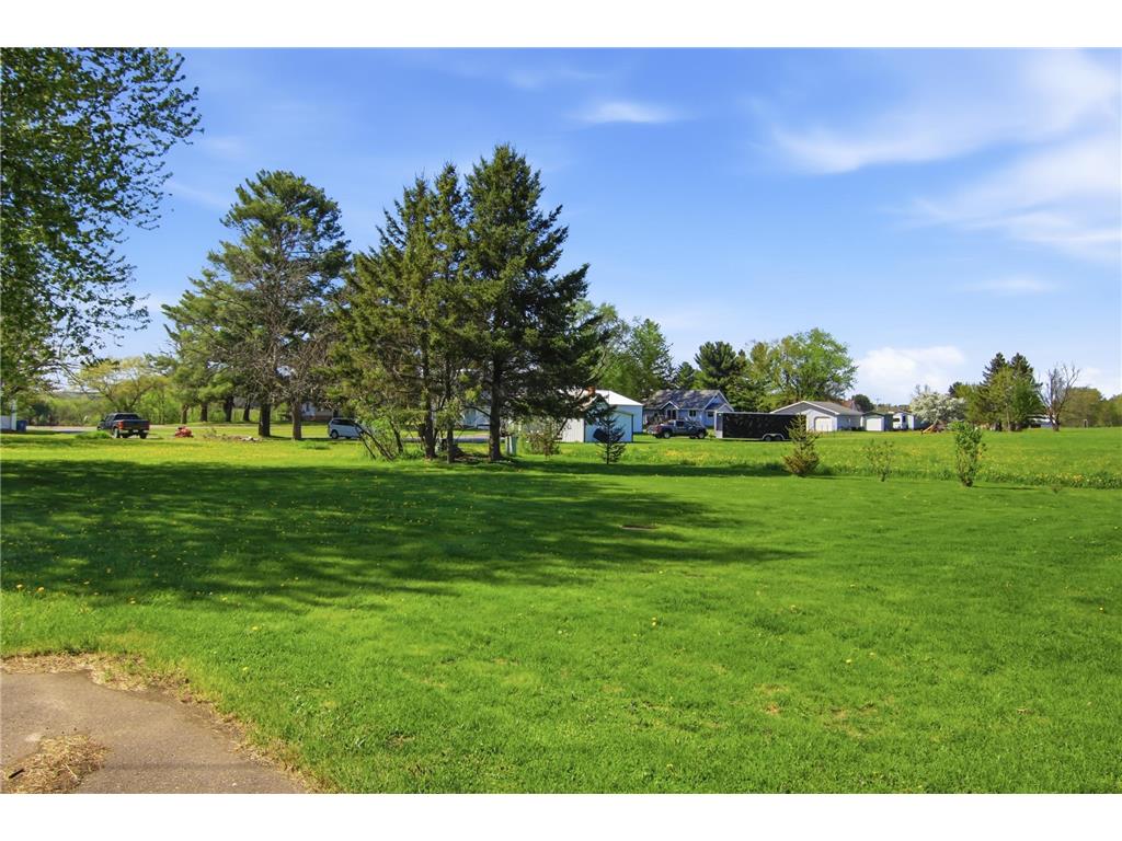 323 E Martin Street Prairie Farm WI 54762 7075898 image30