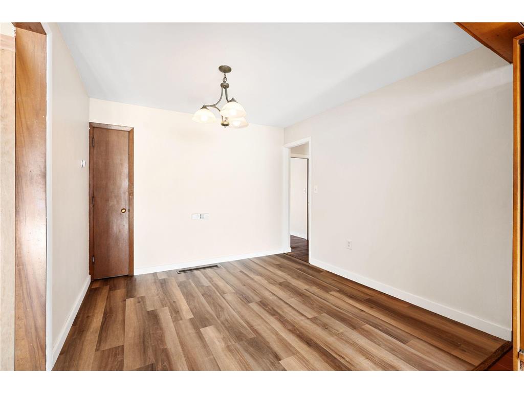 323 Murray Street Owatonna MN 55060 6823485 image20