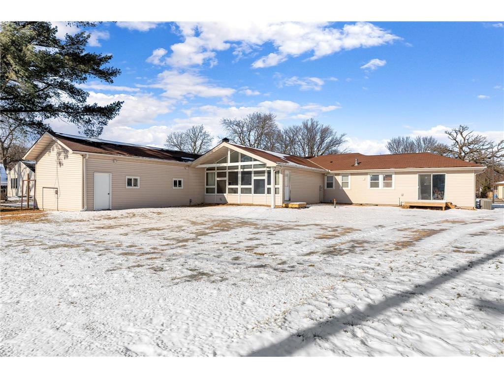 323 Murray Street Owatonna MN 55060 6823485 image4