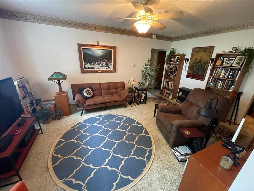 323 N German Street #2B New Ulm MN 56073 7086556 image1