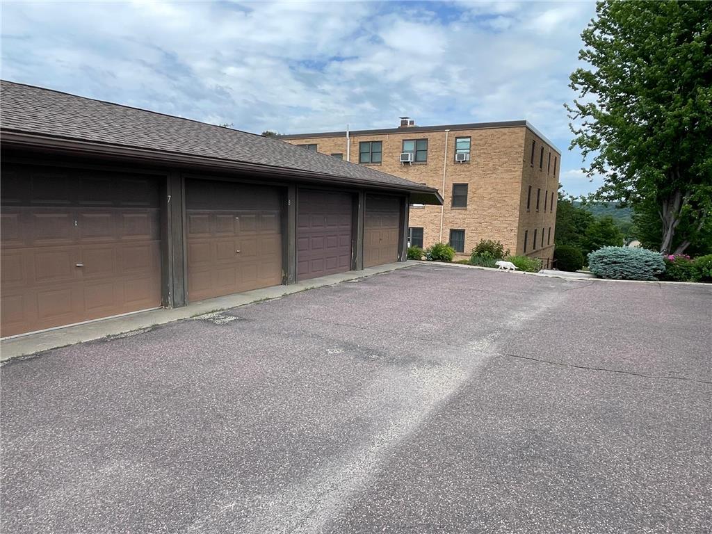 323 N German Street #2B New Ulm MN 56073 7086556 image32
