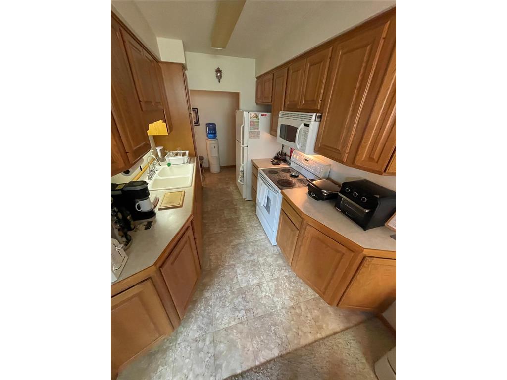 323 N German Street #2B New Ulm MN 56073 7086556 image8