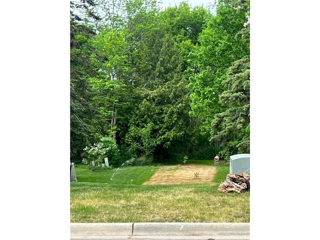 323 NW 11th Street Grand Rapids MN 55744 7087346 image54