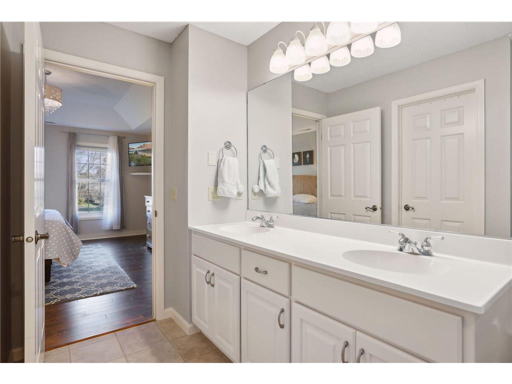 323 Saint Annes Parkway Hudson WI 54016 7080722 image25