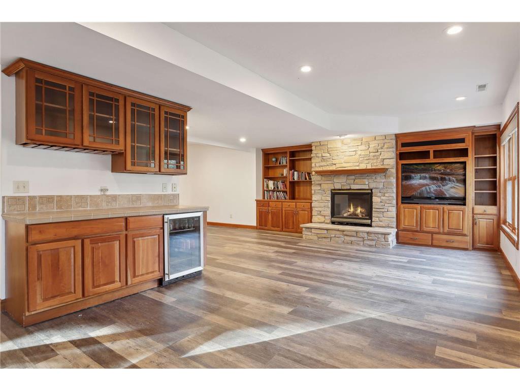 323 Saint Annes Parkway Hudson WI 54016 7080722 image43