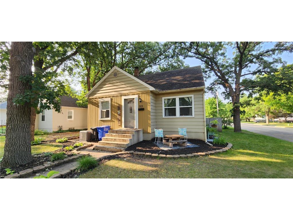 323 Sherman Street, Detroit Lakes, MN 56501 MLS 6403841 Edina Realty