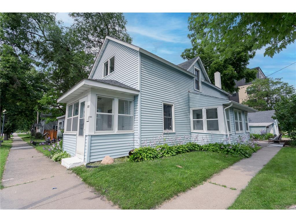 323 Tyler Street, Hastings, MN, 55033 MLS 6567405 Edina Realty