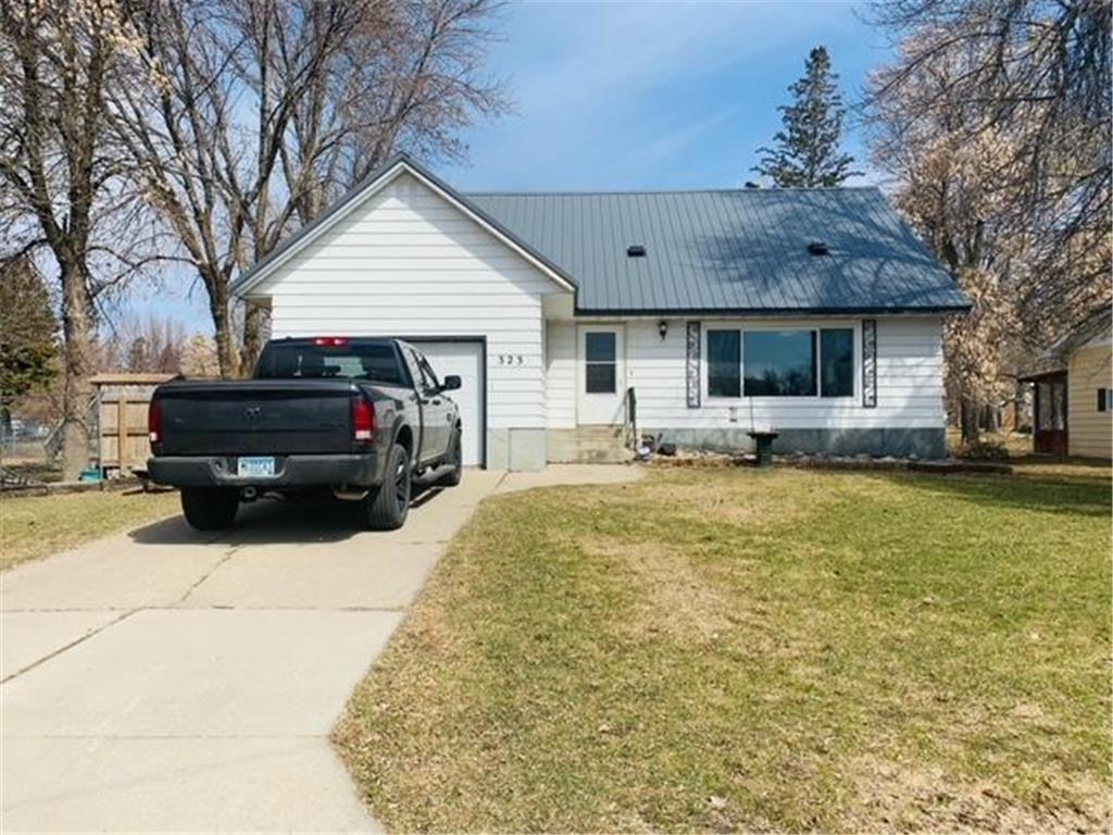 323 W Washington Avenue Mahnomen MN 56557 6355900 image1