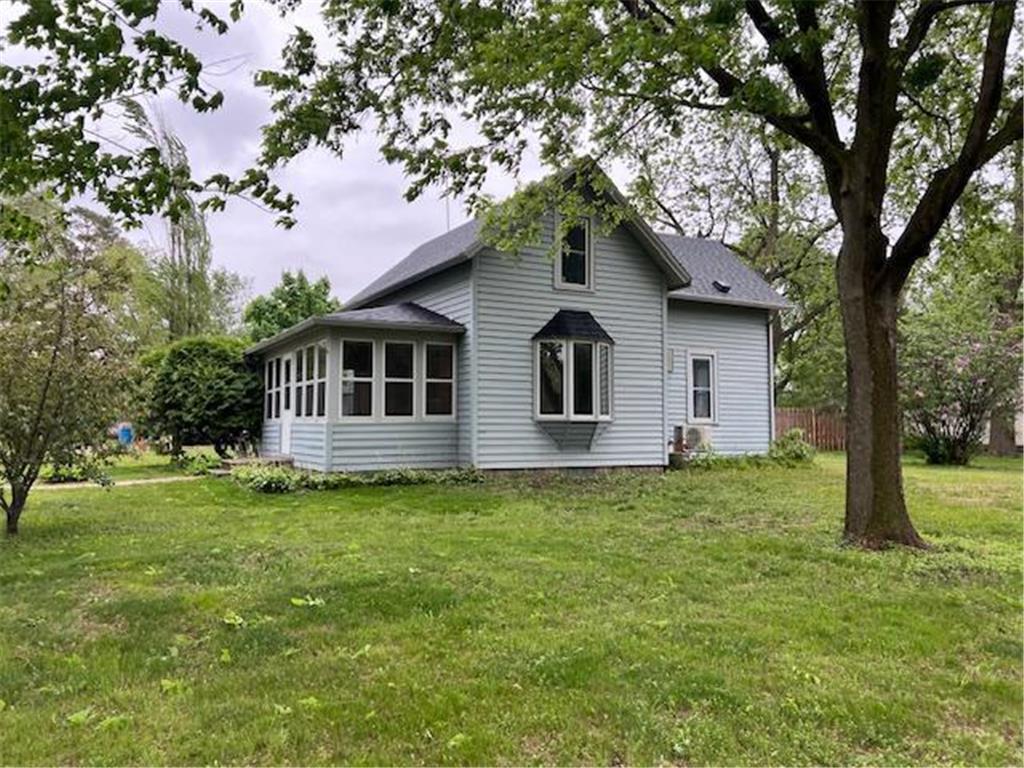 323 W Weisel Street Litchfield MN 55355 6723483 image1
