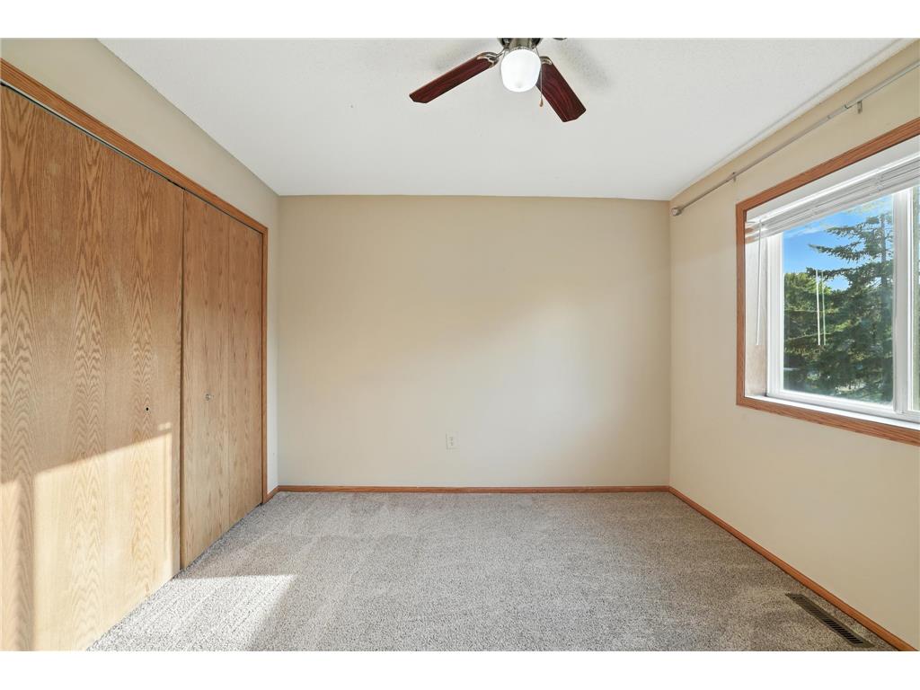 3230 Edgerton Street Vadnais Heights MN 55127 7005855 image17