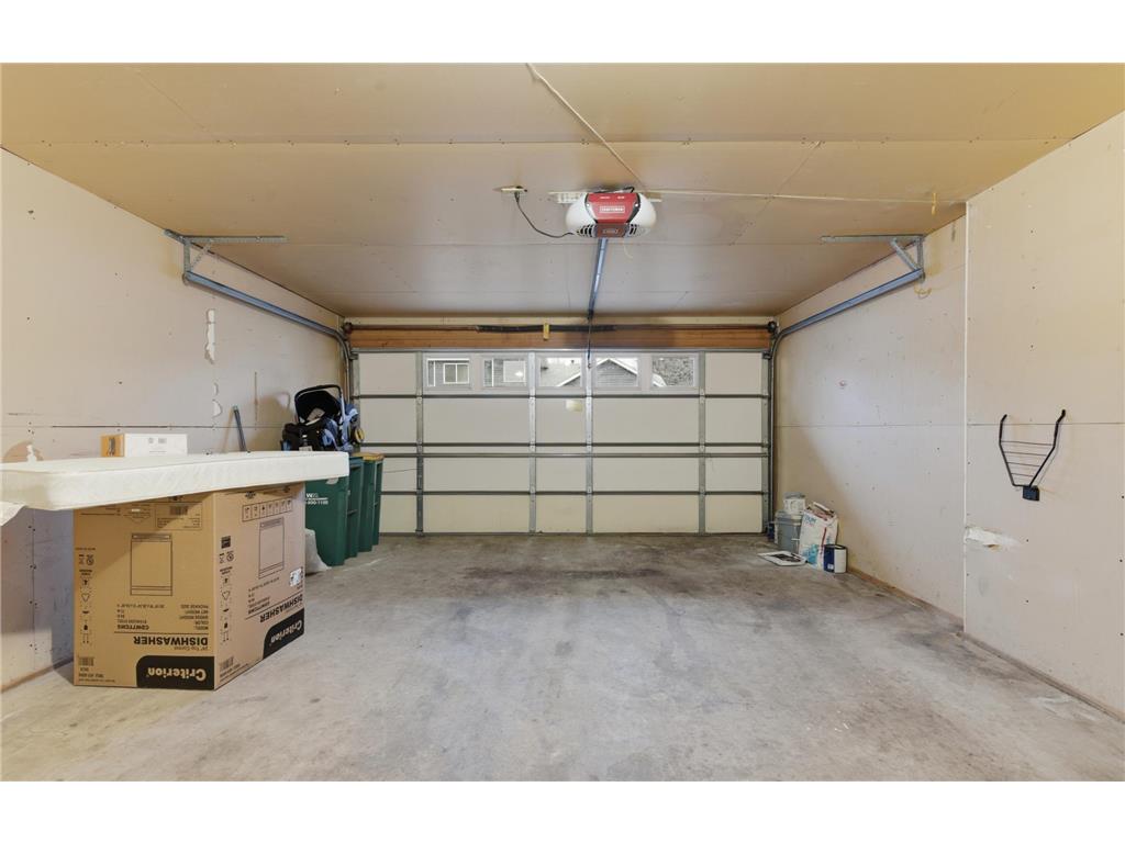 3230 Edgerton Street Vadnais Heights MN 55127 7044778 image14