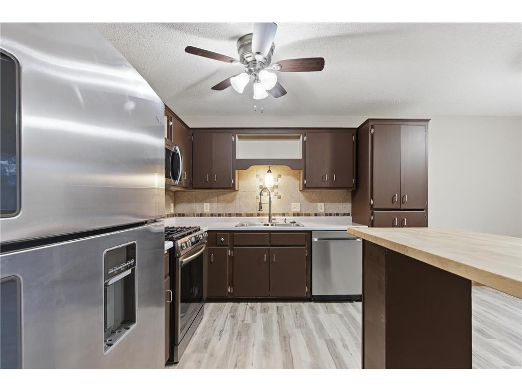 3230 Edgerton Street Vadnais Heights MN 55127 7044778 image3