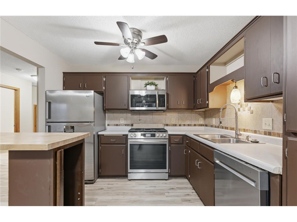 3230 Edgerton Street Vadnais Heights MN 55127 7044778 image4