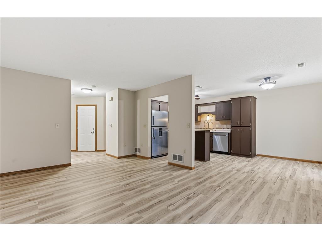 3230 Edgerton Street Vadnais Heights MN 55127 7044778 image5