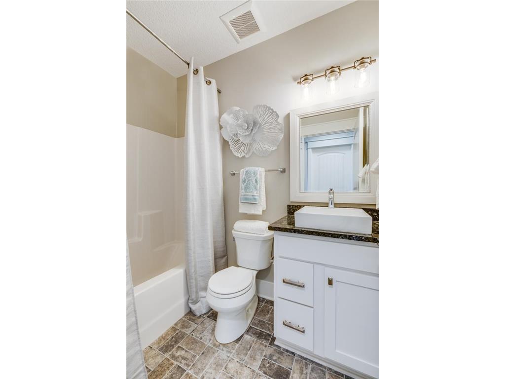 3230 Graham Street Faribault MN 55021 7028131 image28