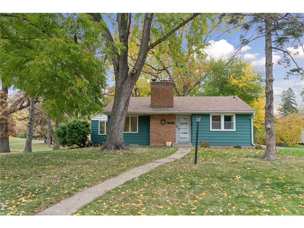 3230 Lee Avenue N Golden Valley MN 55422 6807201 image1